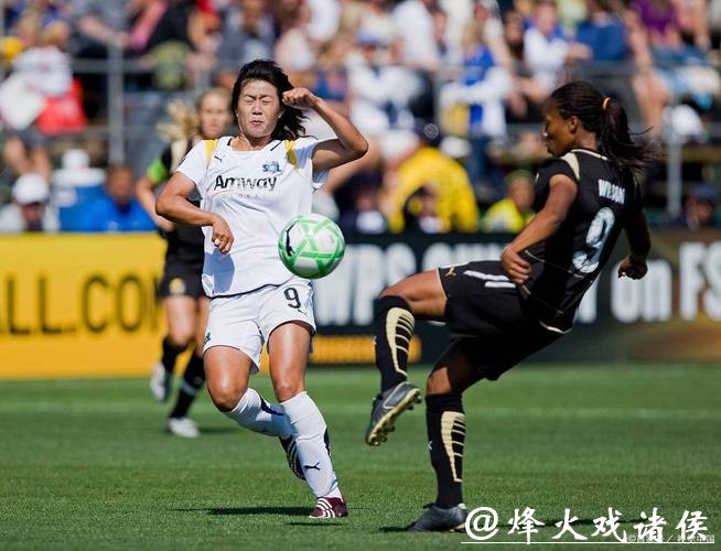 阿森纳问鼎首届国际足联女足冠军杯 阿森纳问鼎首届国际足联女足冠军杯